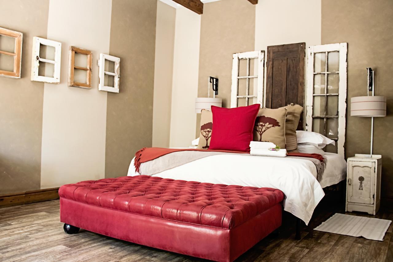 Cape Karoo Guesthouse Beaufort West Exterior foto